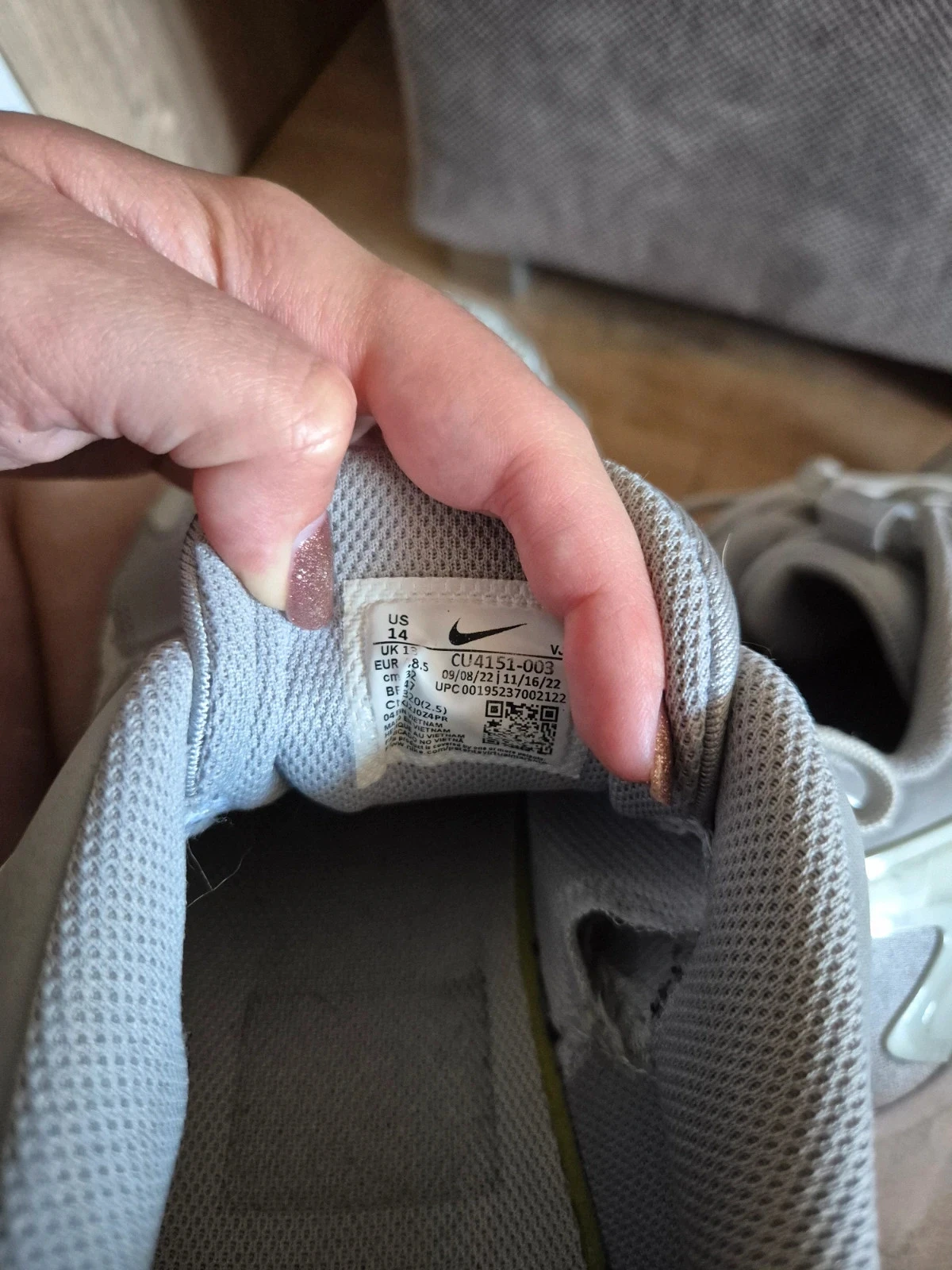 Baskets nike air max bolt grises et blanches 48,5 – photo 10